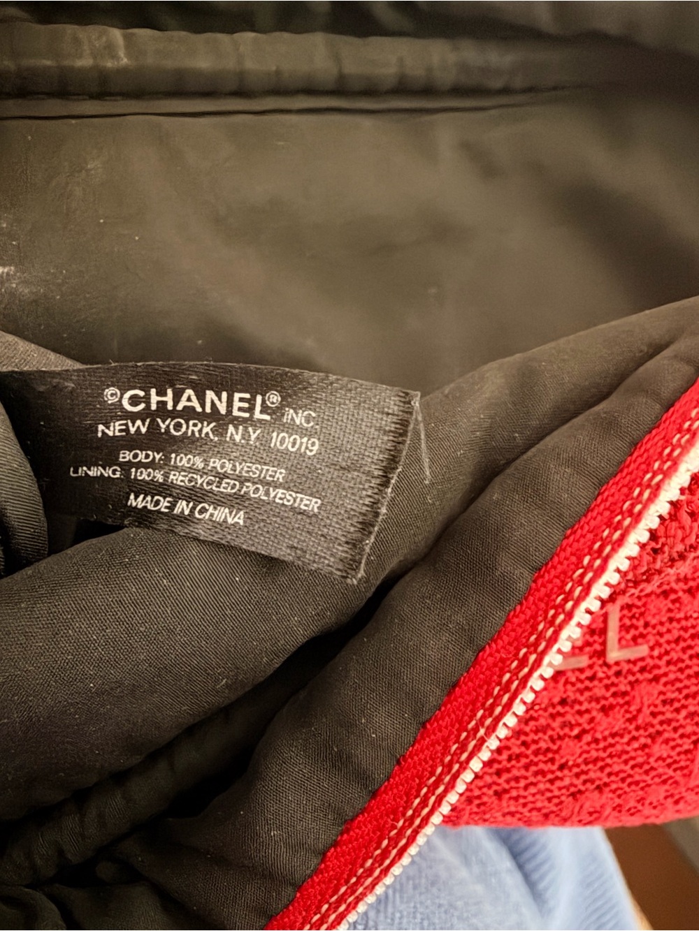 2021 Limited Edition cosmetic bag - Picture 7 of 7